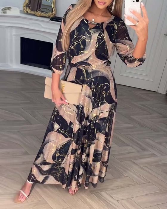 Verelle™ - Elegant Klänning med Tryck & Trekvartsärm