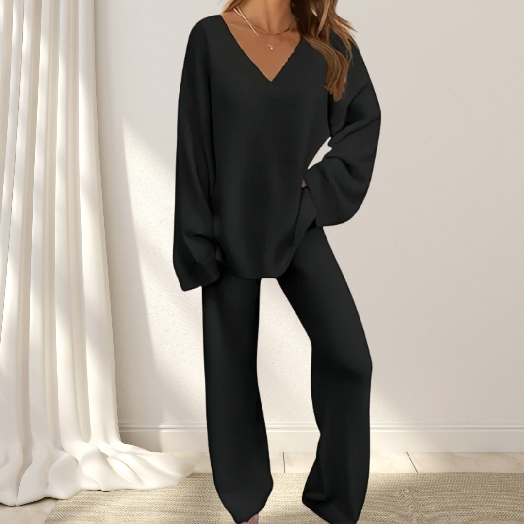 Roselane™ - Damset med V-ringad Tröja och Långbyxor