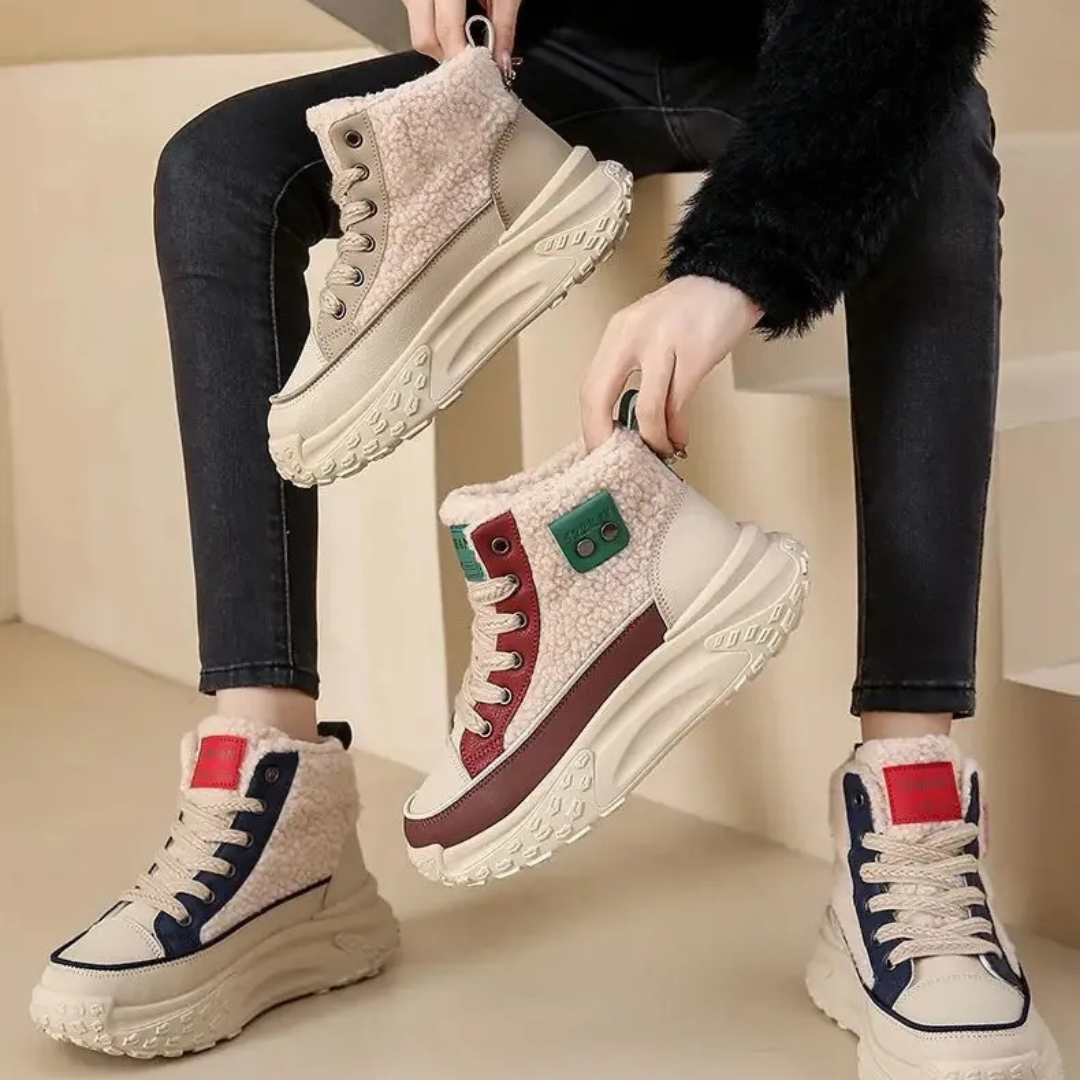 FrostWalk™ – Fodrade Platta Vinterstövlar för Kvinnor med Plyschfoder